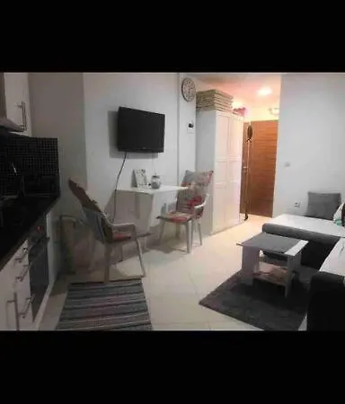 شقة Seaesta Holidays 2 تروغير